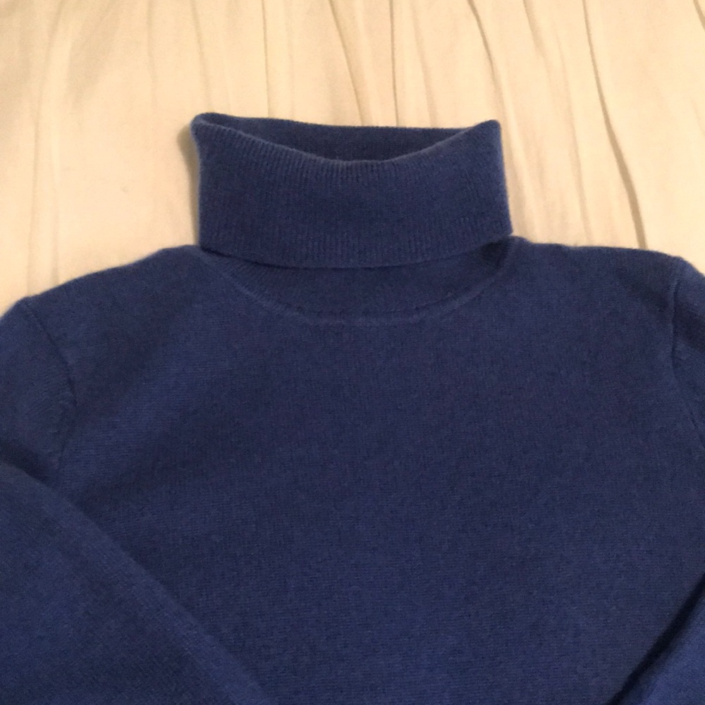 Talbots pure cashmere turtleneck incise PP excellent condition so soft